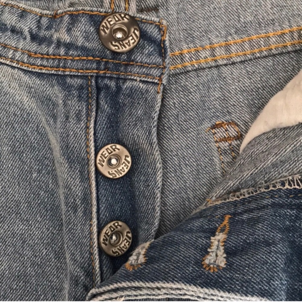 💋👖Pearl Strands “Boyfriend” Jeans - Picture 2 of 5